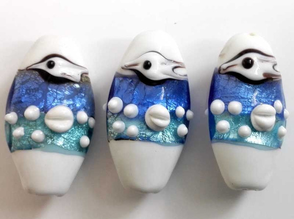 handmade Lampwork glass Beads white Dolphin in the sea 11*5*28mm