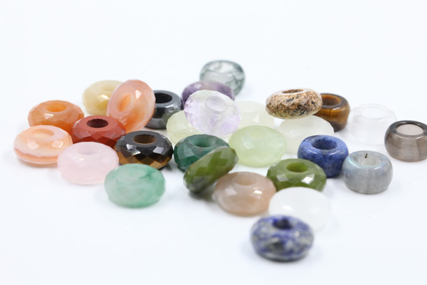 Wholesale Natural Stone beads Fit for Bracelet Customized OEM Iridescense Beads