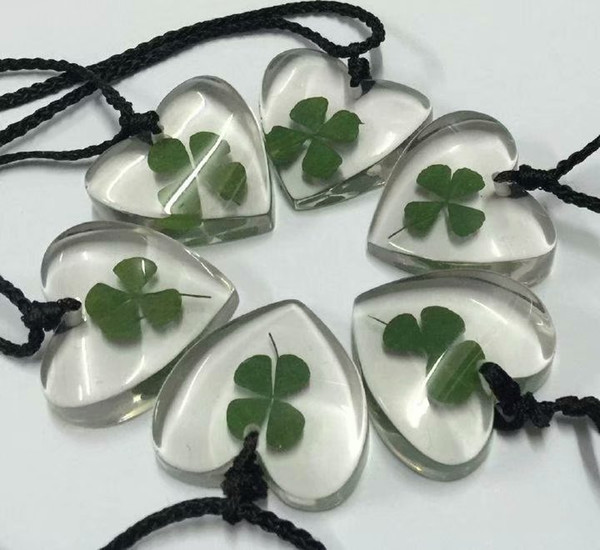 FREE SHIPPING yqtdmyhot 50 pcs fashion heart design lucid back four leaf clover pendant