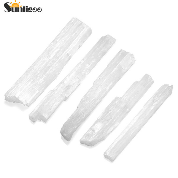 Sunligoo 1pc Irregular Selenite Sticks Wands Natural Rough Crystal Stone Specimen For Reiki Chakra Healing Home Decor Choose Ran C19021601