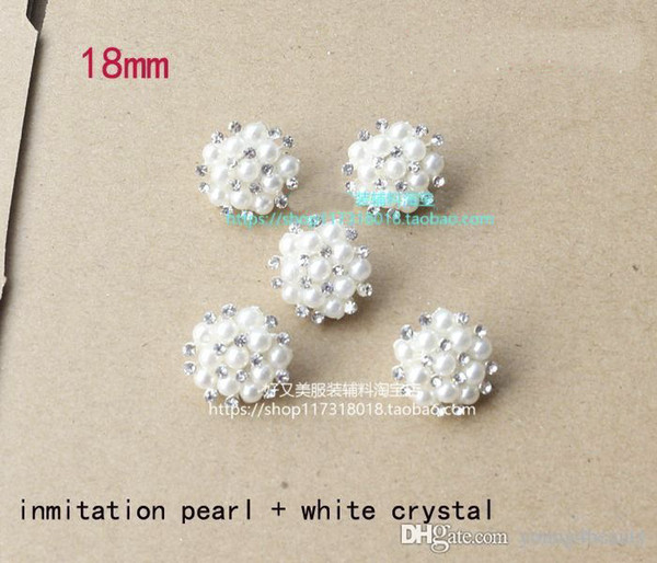 20pcs/lot 18mm round flower crystal rhinestone metal button sewing on sweater pearl button for coat Kids' garment decoration.