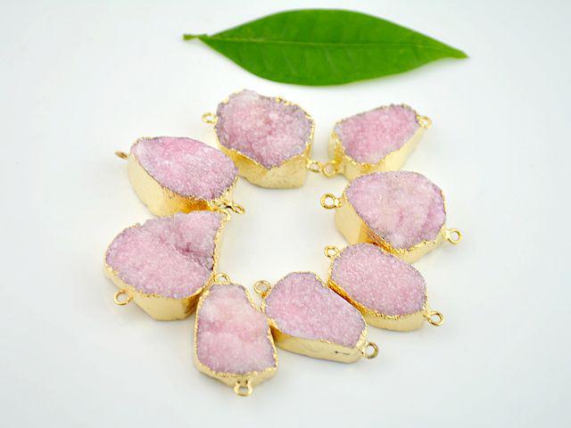 10PCS Natural Pink color Drusy Quartz Gem Stone Connector Druzy Crystal Stone Connectors Pendants (RANDOM IN SHAPE)