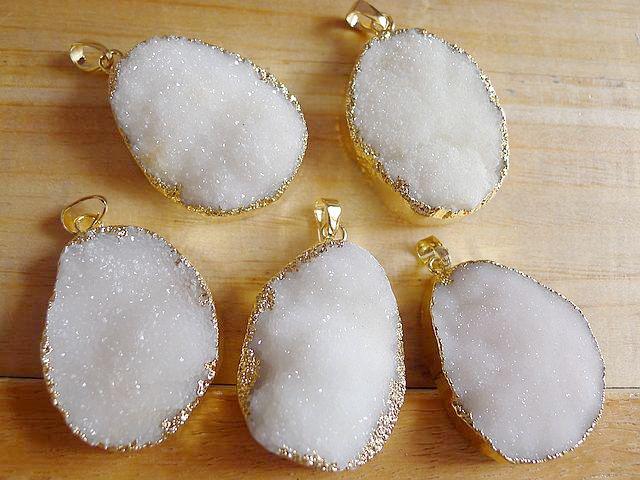 5pcs Pure White color Druzy Crystal Pendant Gold Gem stone Drusy Quartz Pendants Free shipping