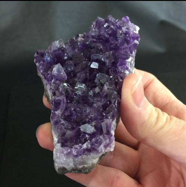 70-80g BEAUTIFUL AMETHYST CRYSTAL CLUSTER GEODE FROM URUGUAY healing