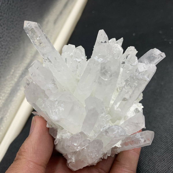 About 800g-200g Natural Beautiful quartz Crystal Cluster Specimen healing