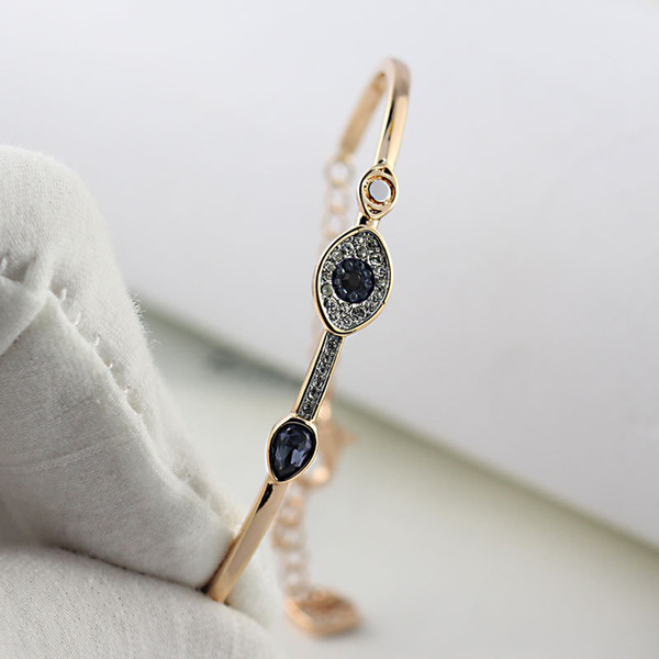 Shih Bracelets Women's Classic Style S925 Demon Eye Bracelet Women's Wrist Jewelry Elegant Accessories