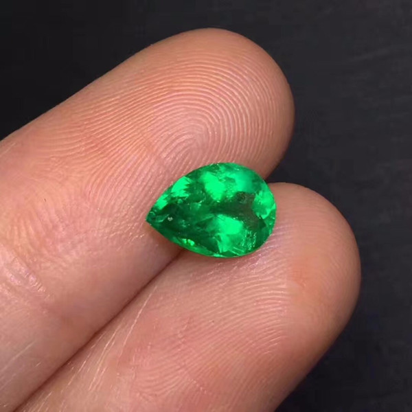 AIGS certificated 1.11ct Pear Waterdrop Faceted Vivid Green Natural Emerald Loose Gemstones Loose Stone