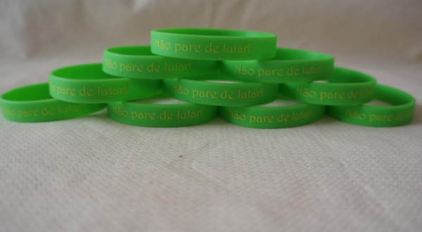 Green Cheap Promotion SIlicone Bracelet Golden Text Logo Silk Screen Print Gift 100PCS Wristband for promotion actitives