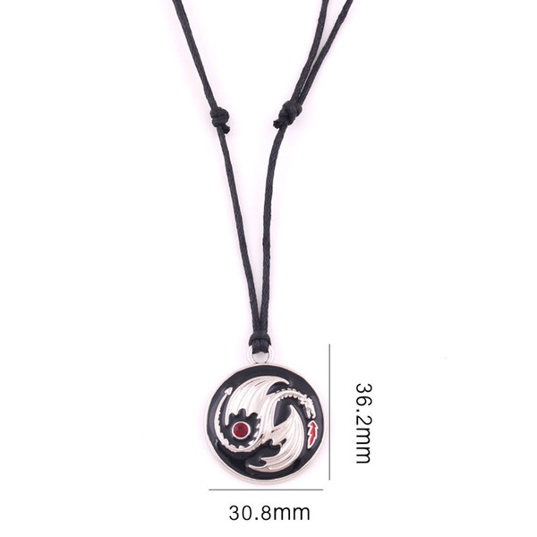 Yiwu fashion animal shape round pendant alloy religion necklace as man gift