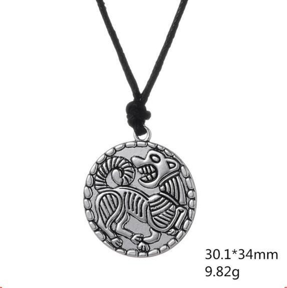 Vintage Pendant Necklace Dog Pattern Amulet Special Design Viking Jewelry Rope Chain Personality Zinc Alloy Provide Dropshipping