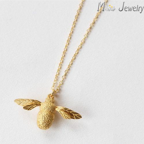 Wholesale-Drop Shipping Cute Bee Necklace & Pendant For Women Necklaces Jewelry Collar Colar