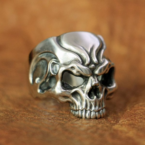 LINSION 925 Sterling Silver Hollow Angry Skull Ring Mens Biker Punk Ring TA136 US Size 7 to 15