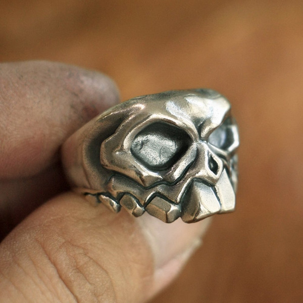 LINSION 925 Sterling Silver Front Tooth Skull Ring Mens Biker Ring TA107 US Size 7 to 15