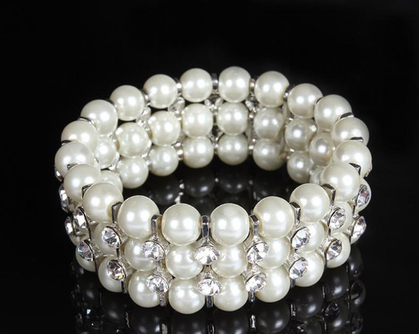 New European and American fashion trend student personality Bracelet simple luxury bride Pearl Bracelet Wedding Bracelet shooting accessorie