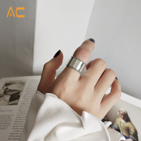 Latest design 925 sterling silver smooth surface ring for women and men for gift and daily wearing