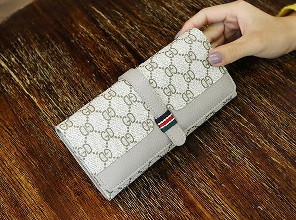 New European and American fashion women with a large amount of personalized mobile phone wallet.