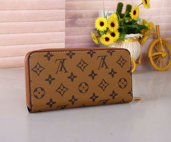 2019 Fashion Wholesale-long Buckle Lady Hand Bag Purse Style High And Simple And Generous wallets for men F1