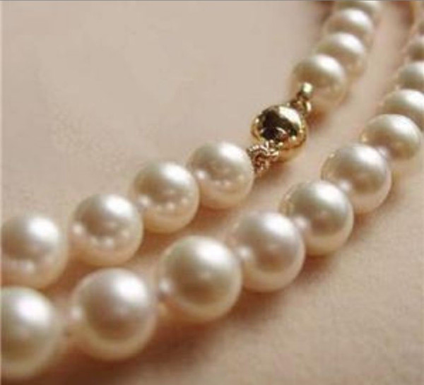 Free Shipping >>>>7-8MM AAA White Akoya Pearl Necklace 17