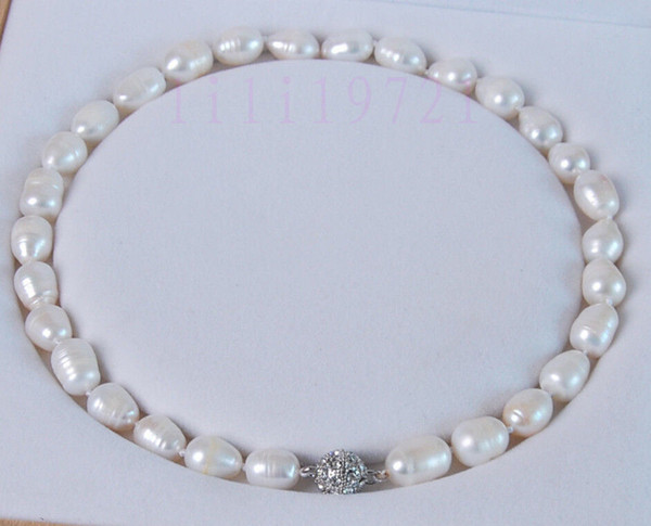 9-10MM white Freshwater cultured pearl necklace 18
