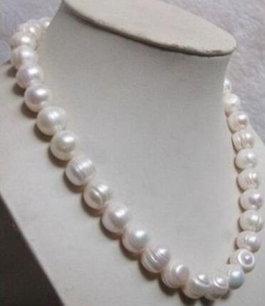 Beautiful 10-11MM white akoya BAROQUE Pearl necklace 18