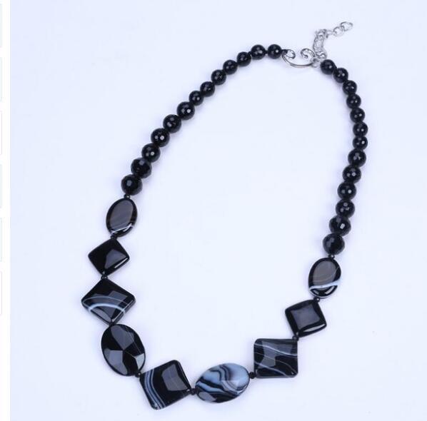 FREE SHIPPING + Fashion natural short necklace jewelry