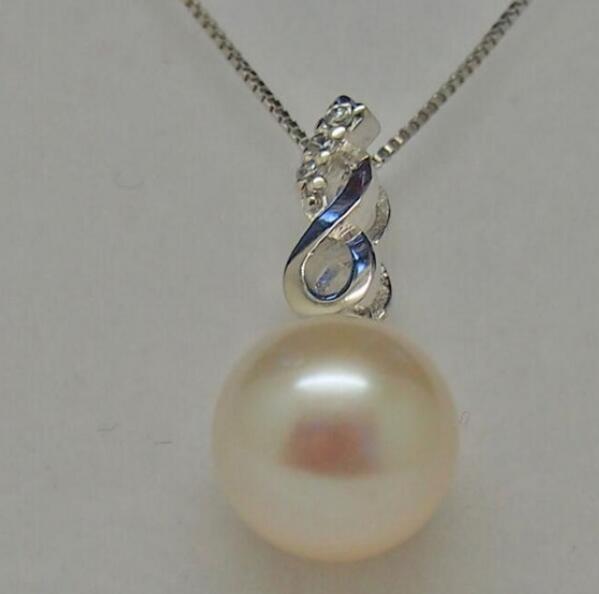 FREE SHIPPING +Genuine 10-11mm light flawless white pearl pendant circle