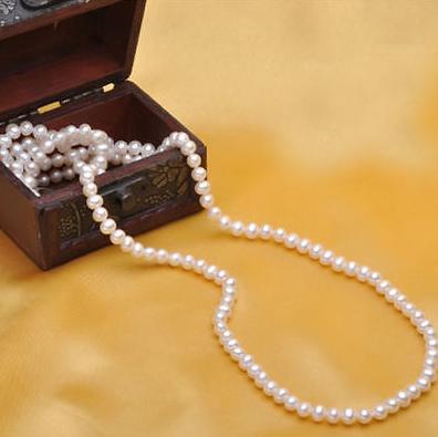 Cassic AAA 8-9mm Perfect round white akoya pearl necklace 14k Gold clasp 54 inch