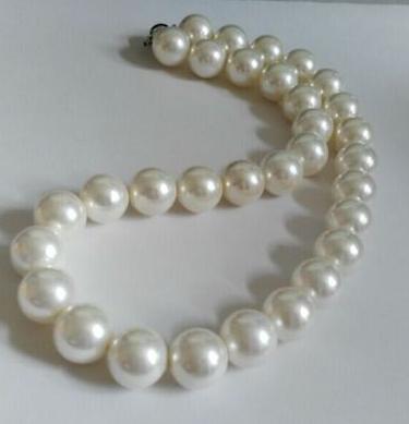 Gorgeous 11-12mm round white south seas pearl necklace 18inch 925 silver clasp free earrings
