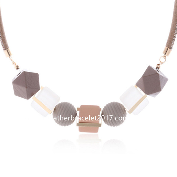 Women Necklace Statement Necklaces & Pendants Wood Beads Necklace For Women Jewelry western style fashion geometric choker necklace