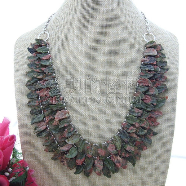 N080156 3Strands Top-Drilled Stone Leaf Necklace