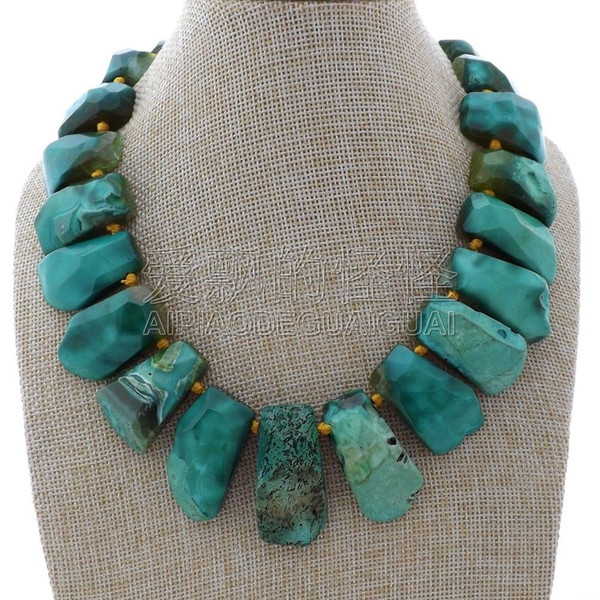 N070188 17'' 15x22MM Top-Drille Green Stone Necklace