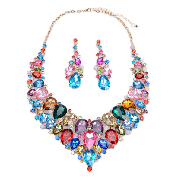 Ladies exaggerated luxury jewelry large clavicle necklace banquet out to wear a gift
