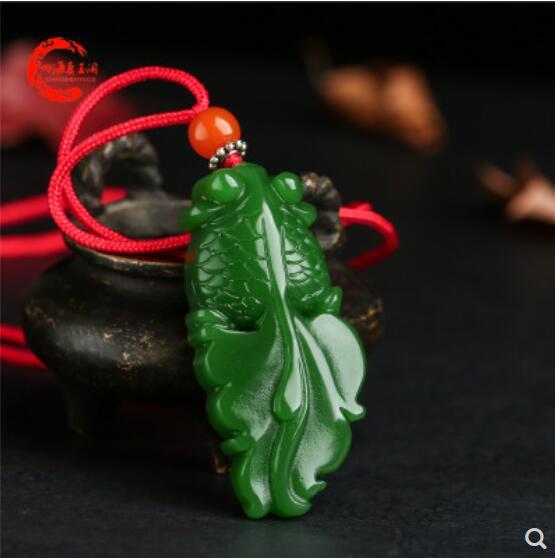 Hetian jade jasper goldfish pendant Xinjiang cute small fresh jade jade pendant female models necklace material