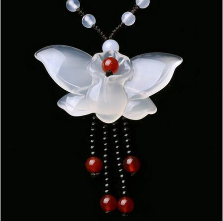 Fine Jewelry Natural 5-6MM Jade Medullary Necklace Pendant Carved Butterfly Lucky Best Wishes Women Men Jewelry