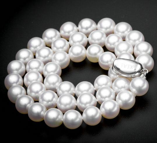 Gorgeous 8-9mm white natural pearl necklace 18 inch 925 silver clasp