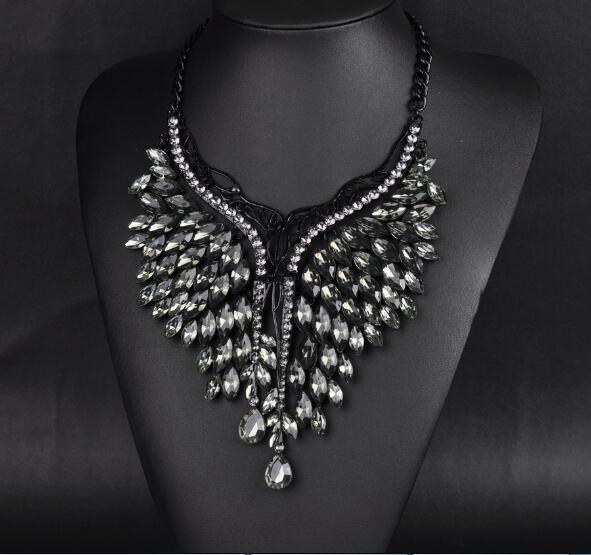 wholesale fashion women neck chain retro style short chokers fashion necklace crystal necklace collarbone chain B967