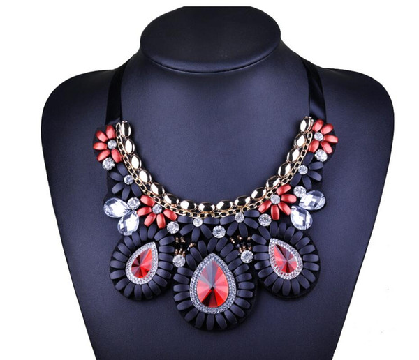 wholesale fashion women neck chain 2017 hot selling flower short chokers fashion necklace crystal necklace collarbone chain B993