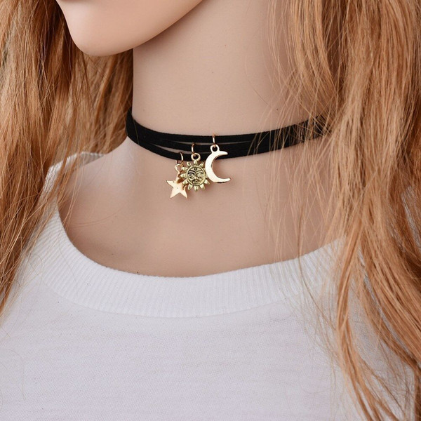 Woman Necklaces Chokers Fashionable Joker Multilayer Harajuku Pendants Necklace Short Chain The Moon the Stars the Sun God Clavicle Jewelry