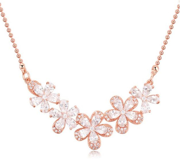 Necklaces For Women Fashion Luxury Exquisite High Quality Zircon 18K Gold Plated Flowers Chokers Clavicle Chain Necklace Wholesale TN036