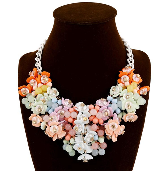 Fashion Jewelry Chunky Statement Necklace Colorful Small Broken Flower Waterdrop Pendant Crystal Choker Bib Necklace Five Colors Mix Order