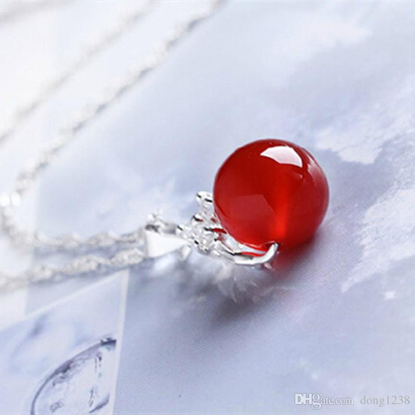 Natural crystal jewelry Brazilian red agate transfer bead female silver necklace pendant to send silver chain to send the certificate