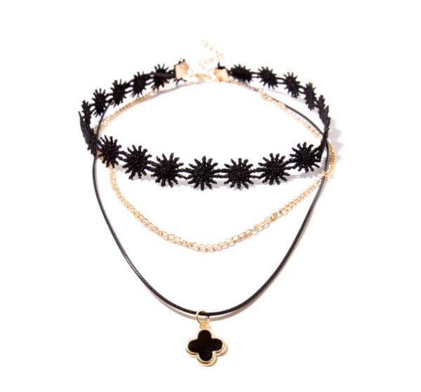 Simple fashion short laced Necklace NEW lady fashion simple Four Leaf Pendant Necklace