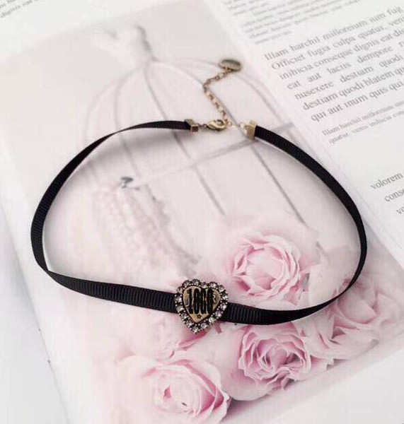 High-end Retro Heart Shape Crystal Letters Pendant Chokers Necklace With Stamp Black Ribbon Chain Letters Necklace Women Fashion Jewelry