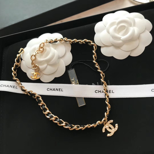 19ss Chain Choker Luxury Designer Women's Chokers France Luxury Designer Elegant PU Leather Necklaces with Original Box