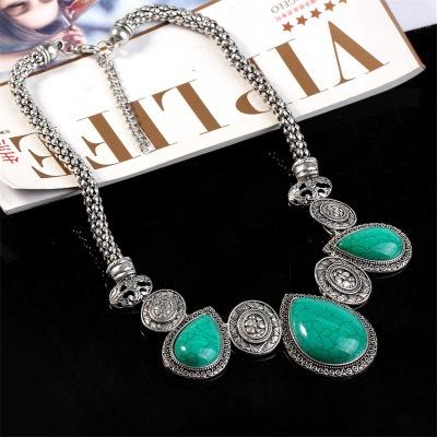Fashional Ethnic Choker Necklace Pendants for Women Jewelry Accessaries Chain Necklace Green Turquoise Water Drop Shape Pendant Necklace