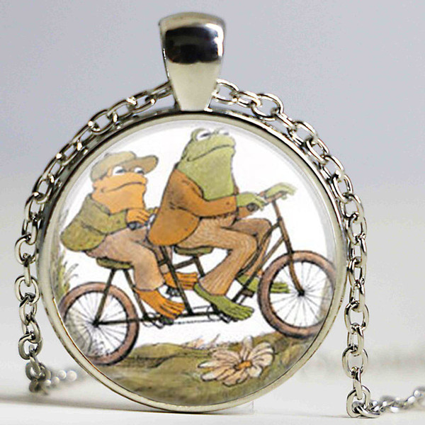 Cute Frog and Toad Together are Friends Necklace Best Friends Sister Gift Frog Pendants Women Men Fashion Collar Jewelry