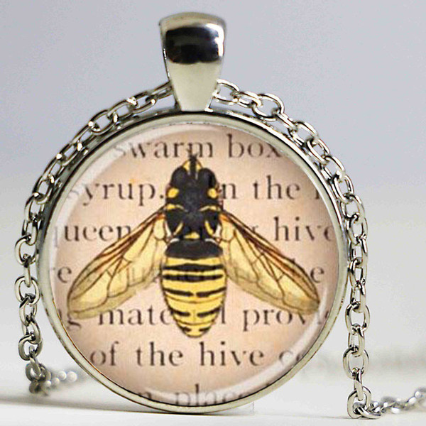 Queen Bee Jewelry Glass Art Pendant,Picture Pendant,Honey Bee Necklace