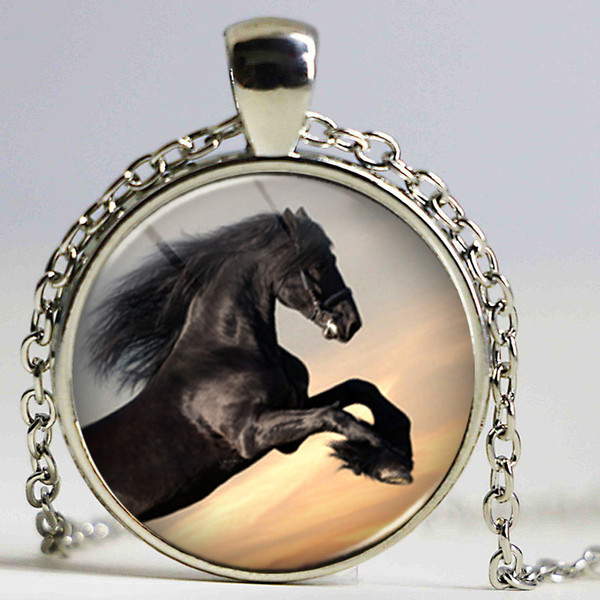 Hot Fashion Horse Retro Necklace Short Necklace Sweater Chain Pendant