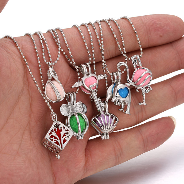 2019 New Aromatherapy Necklace Mini Cage Essential Oil Diffuser Necklace with Pads Open Locket Perfume Diffuser Necklaces Christmas Gift