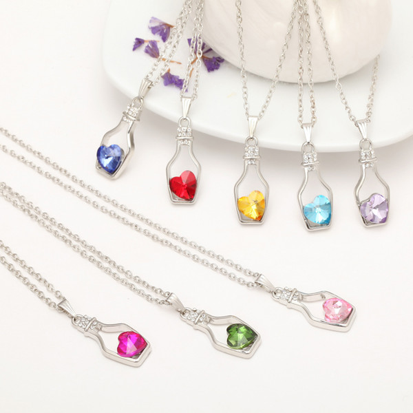 Fashion Trendy Pendants Necklaces Love Peach Heart Crystal Wishing Bottle Classic Pendant Necklace for Women Choker Chain Jewelry Statement